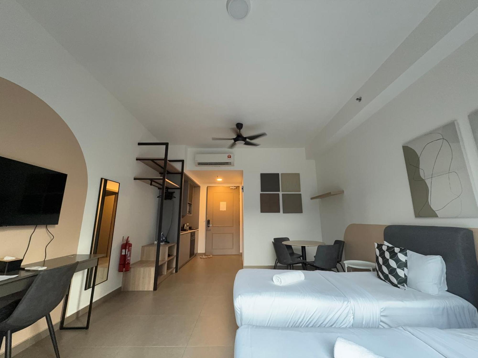 Mossaz Mana-Mana Suites Kuala Lumpur Петалінг-Джая Екстер'єр фото