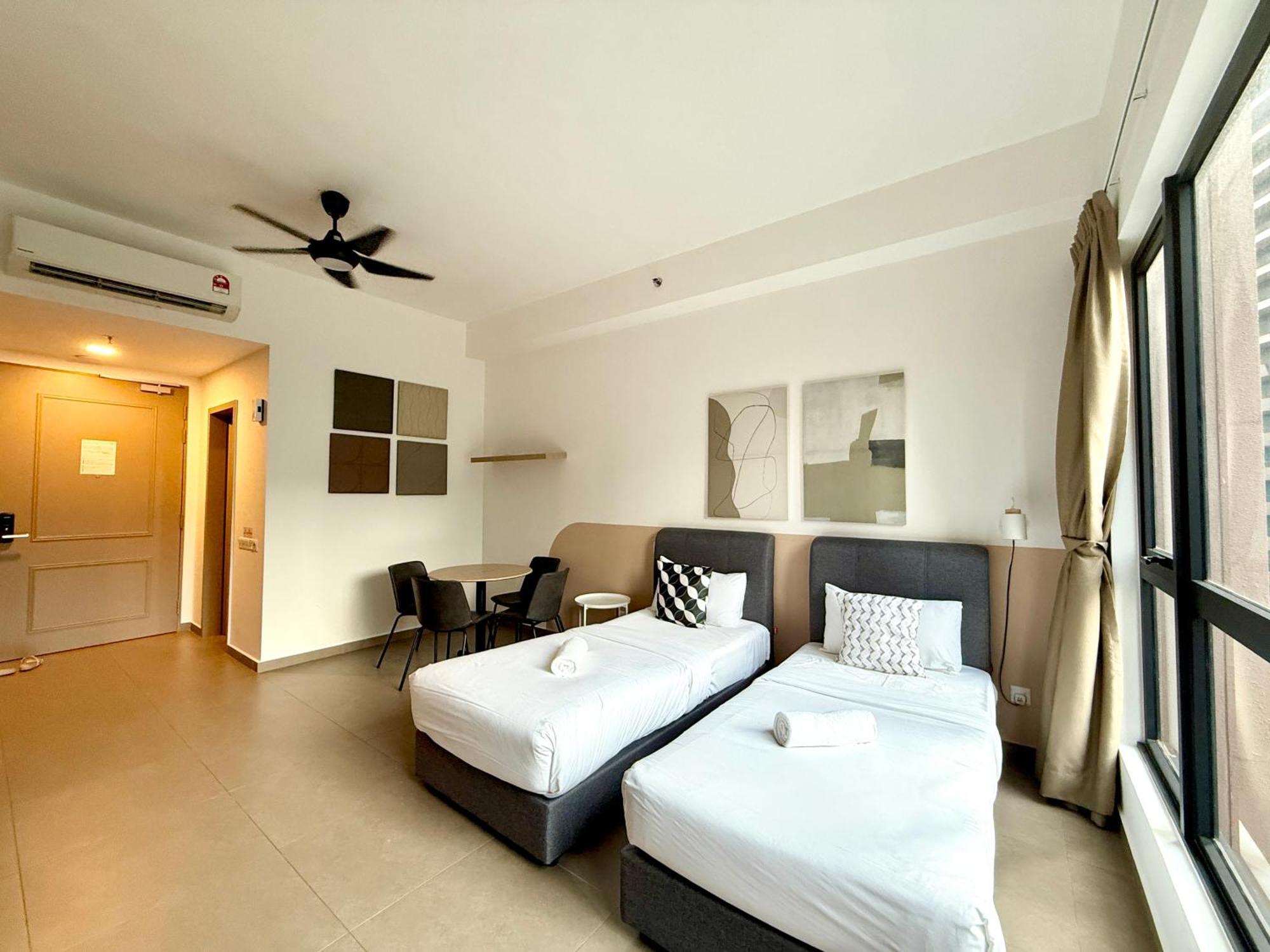 Mossaz Mana-Mana Suites Kuala Lumpur Петалінг-Джая Екстер'єр фото